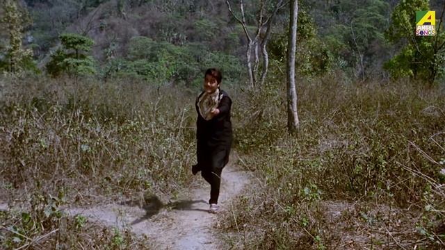 Eso Eso Kache Eso | Madhur Milan | Bengali Movie Song | Kumar Sanu смотреть онлайн