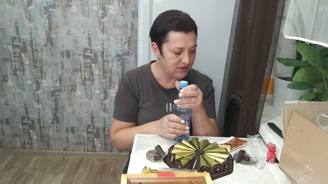 Сравниваю Донецкие и Гомельские конфеты СТРЕЛА смотреть онлайн