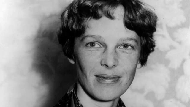 Does this blurry photo show Amelia Earhart survived her plane crash? [News Today] смотреть онлайн