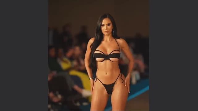 Красивые девушки №130 смотреть онлайн