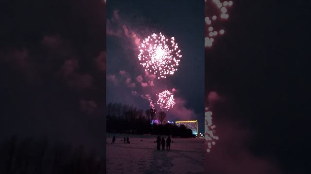 Салют 23 февраля 2023 г. Москва, Измайлово смотреть онлайн