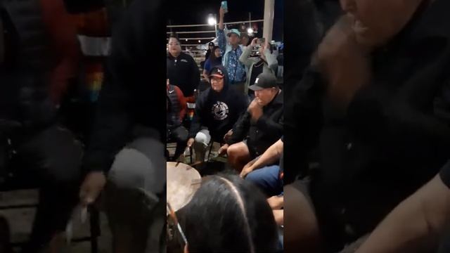 blacklodge kainai powwow 2022 chicken dance song смотреть онлайн