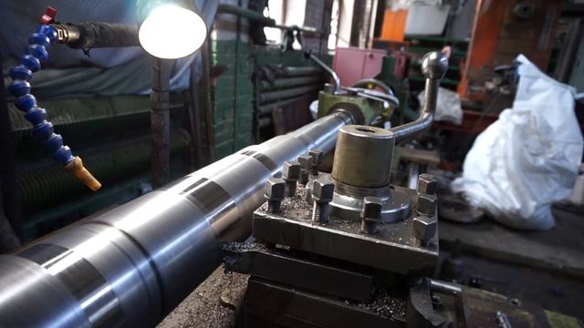 Чистовая обработка вала на станке 1М63 смотреть онлайн