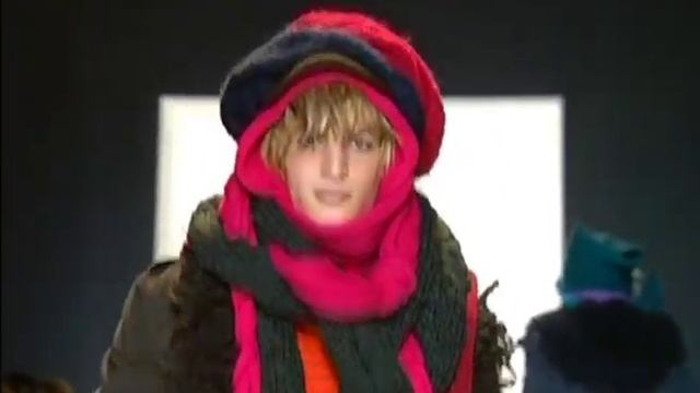 40th Anniversary Fashion Show смотреть онлайн