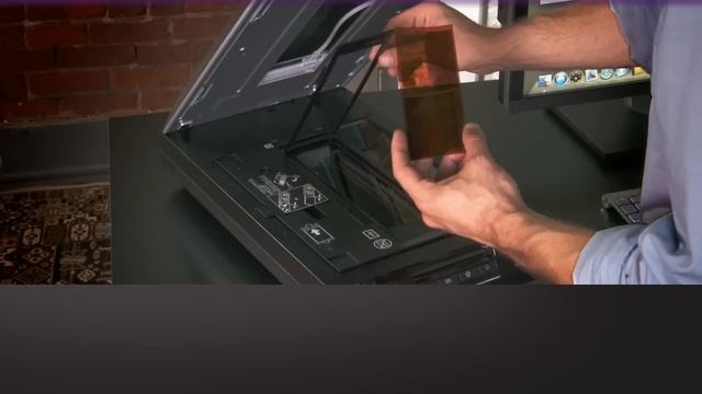 Epson Perfection V550 | Take the Tour of the Photo Scanner смотреть онлайн