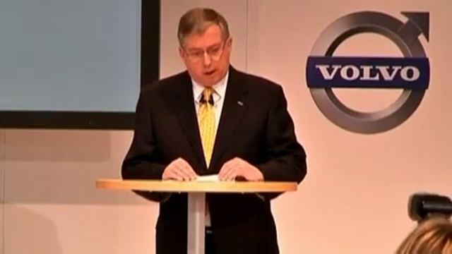 ‪GEELY CHINA buys Volvo‬ REUTERS смотреть онлайн