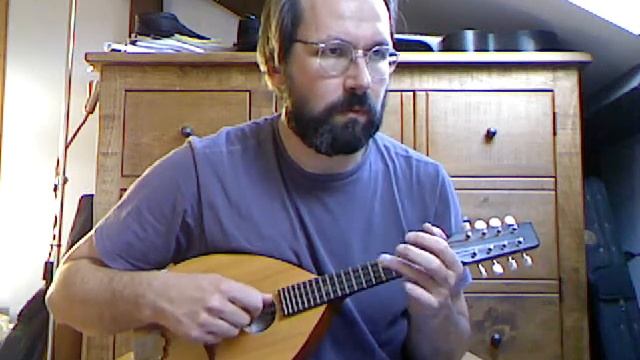 Italian folk dance: Brando (from Tre Martelli, Omi e paiz 1a), on mandolin смотреть онлайн
