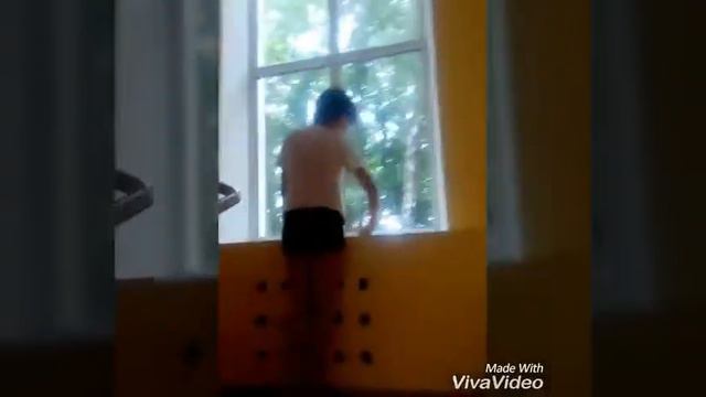 Видиоклипы # 3 на стене в твоем подезде смотреть онлайн