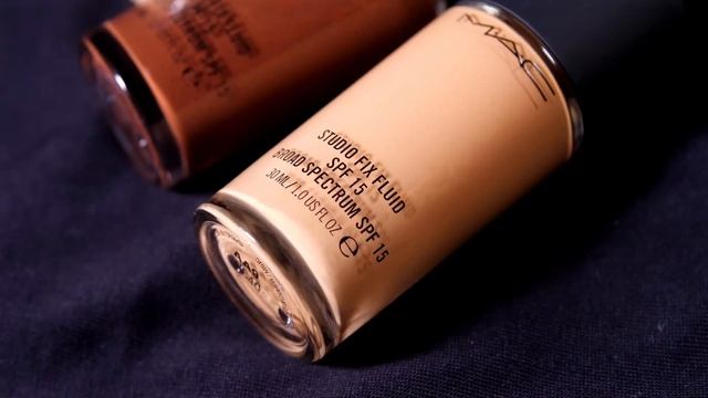 Backstage at Fashion Week: Studio Fix Fluid Foundation | MAC Cosmetics смотреть онлайн