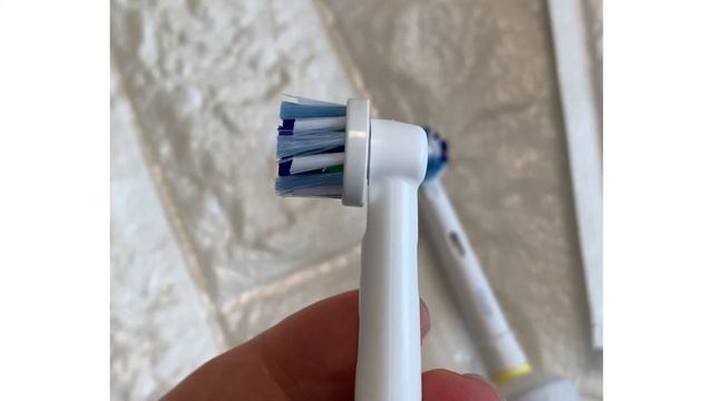 Распаковка посылок из АлиЭкспресс, насадки на электро щетку Braun Oral-B и брелок для автоключей смотреть онлайн