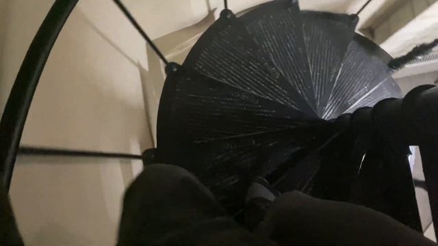 Ещё шесть минут Кишинёва | Погода продолжает баловать смотреть онлайн