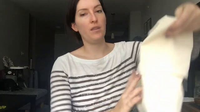 Huzi Infinity Travel Pillow Review- Infinite ways to get comfy? смотреть онлайн