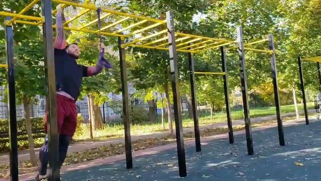 Как накачать большие сильные руки на турнике. Комплекс упражнений программы "Tiger paws" смотреть онлайн