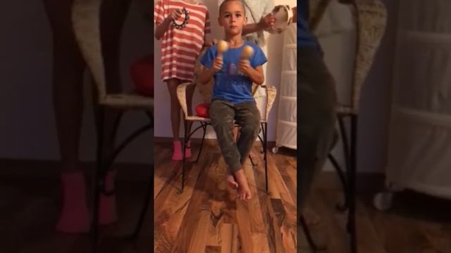 музика😁 смотреть онлайн