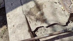 Отверстие в фундаменте под водопровод и канализацию