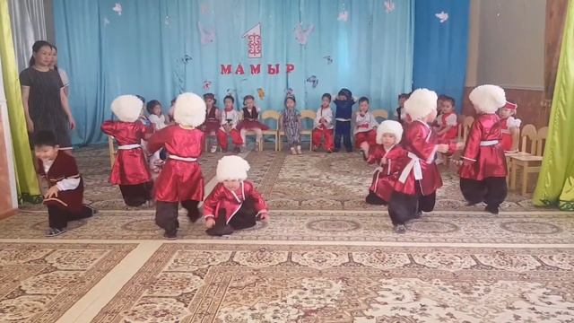 Грузинский танец.кызылорда. смотреть онлайн