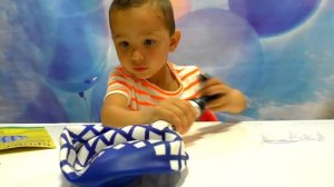 Как правильно накачать МЯЧ ШАР надуваем и играем Видео для детей