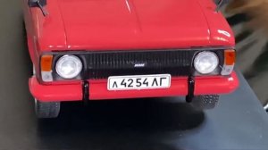 ИЖ-27156-011 1:24 ЛЕГЕНДАРНЫЕ СОВЕТСКИЕ АВТОМОБИЛИ №92 Hachette