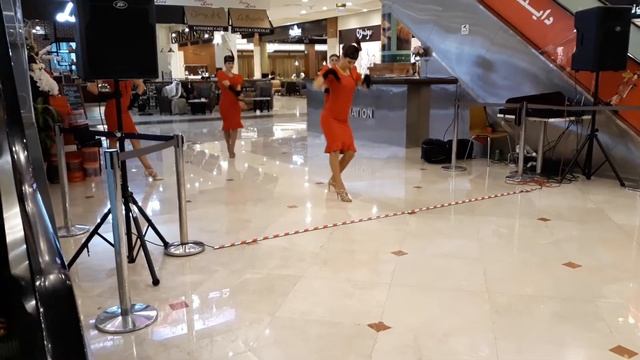 Abu Dhabi khalidiya mall valentine's смотреть онлайн