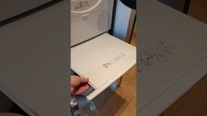 Техника BOSCH, стиральная и сушильная машина с соединительным элементом с полкой.