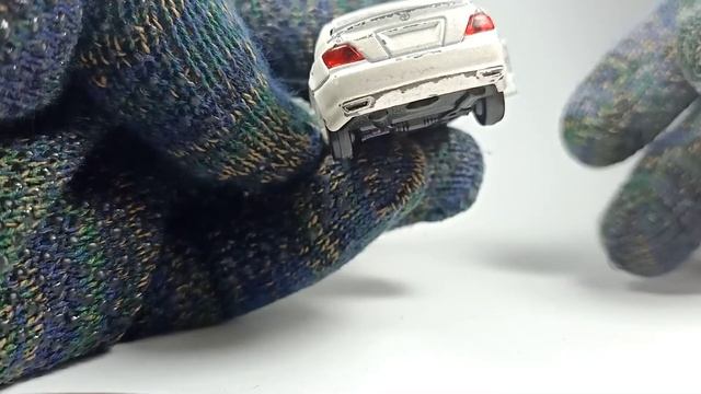 Tomica 2005 tomy Toyota Mark X no.72 1/61 смотреть онлайн