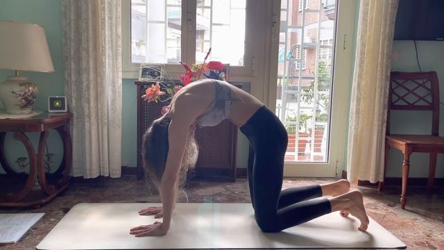 ЙОГА ПОСЛЕ РОДОВ/ВОССТАНОВЛЕНИЕ 20 минут смотреть онлайн