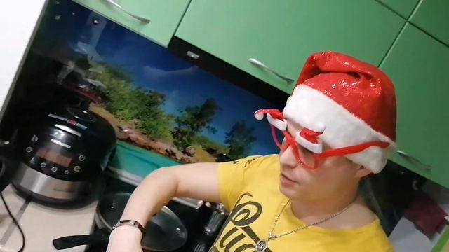 2021 С НАСТУПАЮЩИМ:ПУЭР ОТДАЁТ ПОЗДРАВЛЕНИЯ) смотреть онлайн