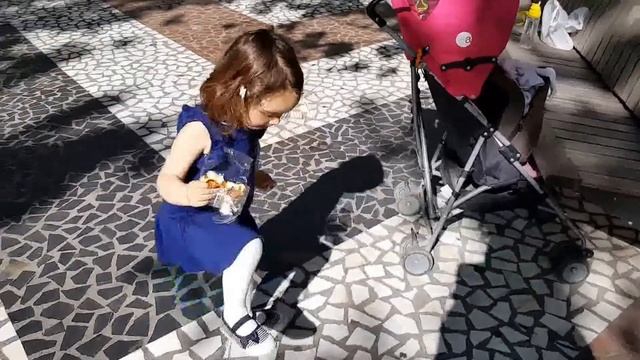 Самостоятельное путешествие по улицам Гандии, Испания смотреть онлайн