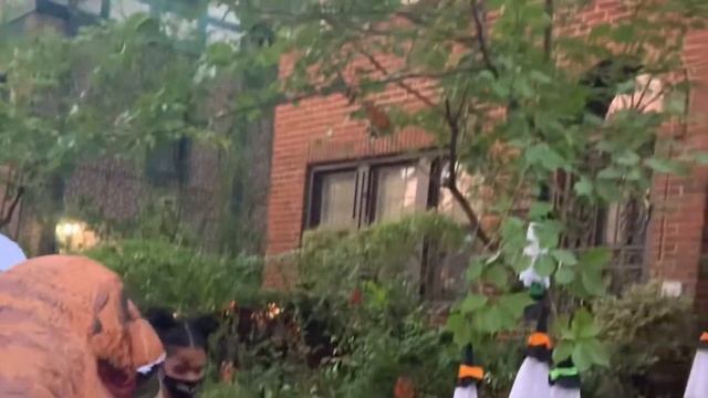 Хеллоуин в США// как празднуют Хеллоуин в Америке смотреть онлайн