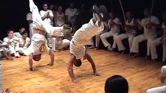 Mestre Ombrinho's Capoeira Festival & Batizado 2008 смотреть онлайн