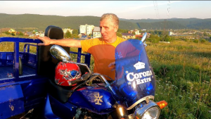 Трицикл Аякс 250 см3. Замена масла. Установил ходовые огни.mp4