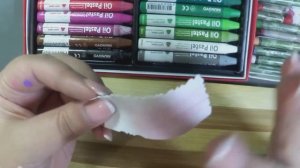 Фоамиран. Тонировка сухой и масленой пастелью фоамирана.