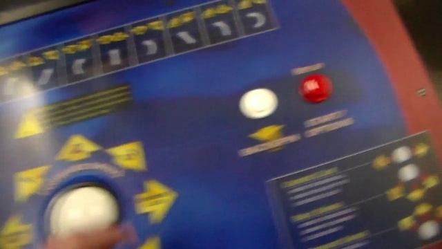 Golden Tee 2005 Arcade Game ! Trackball goodness, FORE!!!! смотреть онлайн