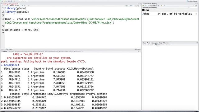 2 - Plotting with ggplot2 смотреть онлайн