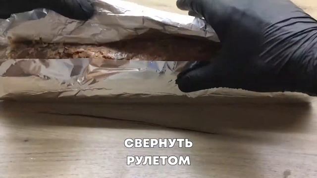 Вкуснейший Мясной Рулет из фарша с вареными яйцами смотреть онлайн