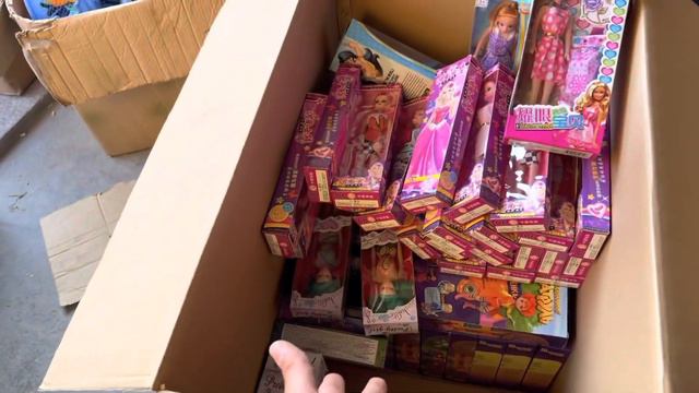شحن من الصين | كرتون باربي مختلطة لعابات كود toy3 سعر الكرتون 45$ #وياكم_نكبر смотреть онлайн