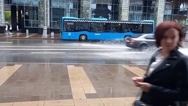 Люблю грозу в начале мая, хотя 28 число смотреть онлайн