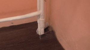 Укладка Линолеума на Ламинат.