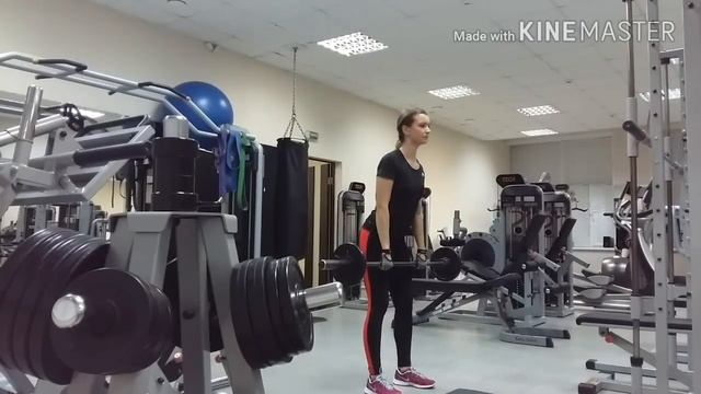 Обычные будни спортивной девушки / Спортзал / Тренировка / Буду в форме смотреть онлайн