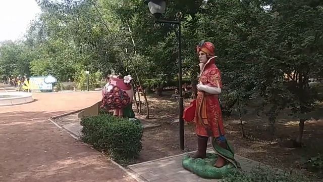 Аллея детства парка в Пятиморске смотреть онлайн