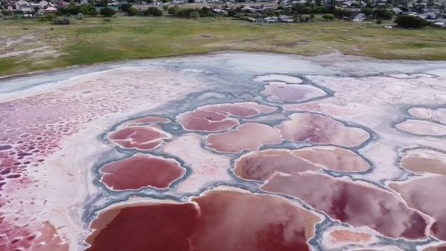 Алтай. Малиновое озеро. С высоты птичьего полёта. смотреть онлайн