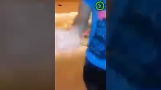 Как не надо играть в боулинг смотреть онлайн