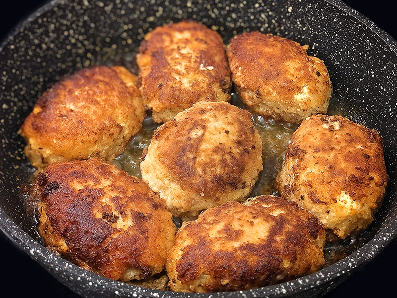 Рыбные котлеты из ТРЕСКИ с хрустящей корочкой. смотреть онлайн