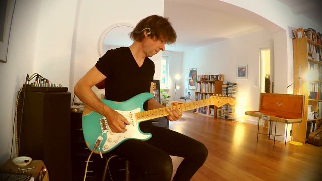 NEW 2021 Fender Stratocaster Custom Shop '57 Reissue, Heavy Relic, sea foam, handwound PUs, Part2 смотреть онлайн