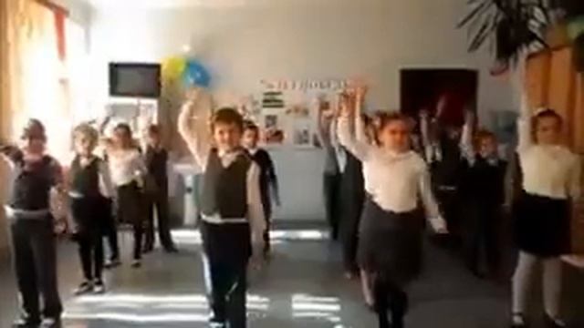 Физминутка-минутка 9: школьная 2 смотреть онлайн