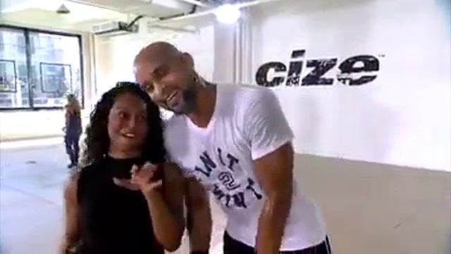 Chilli Of TLC And Shaun T Workingout смотреть онлайн