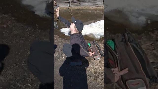 ШКАЛОДРОН ШКАЛИКОВ ГРЕЕТ СВОЙ ШКАЛИК... смотреть онлайн