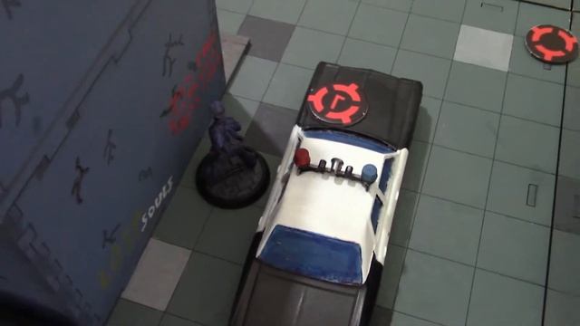 How to Play the Batman Miniature Game- Tutorial Scenario 3- Taking it to the Streets смотреть онлайн