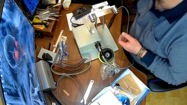 Распаковка, обзор многофункциональной мини циркулярки 4х1 смотреть онлайн