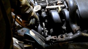 Замена ремня ГУРа за 1 минуту - Chrysler/Dodge 2.0 SOHC